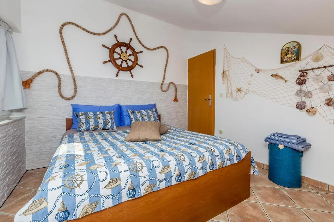 Apartment Sea Hideaway Pinezici  0*, Pinezici (Krk) Croatia