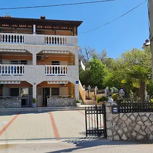  Apartman Nef